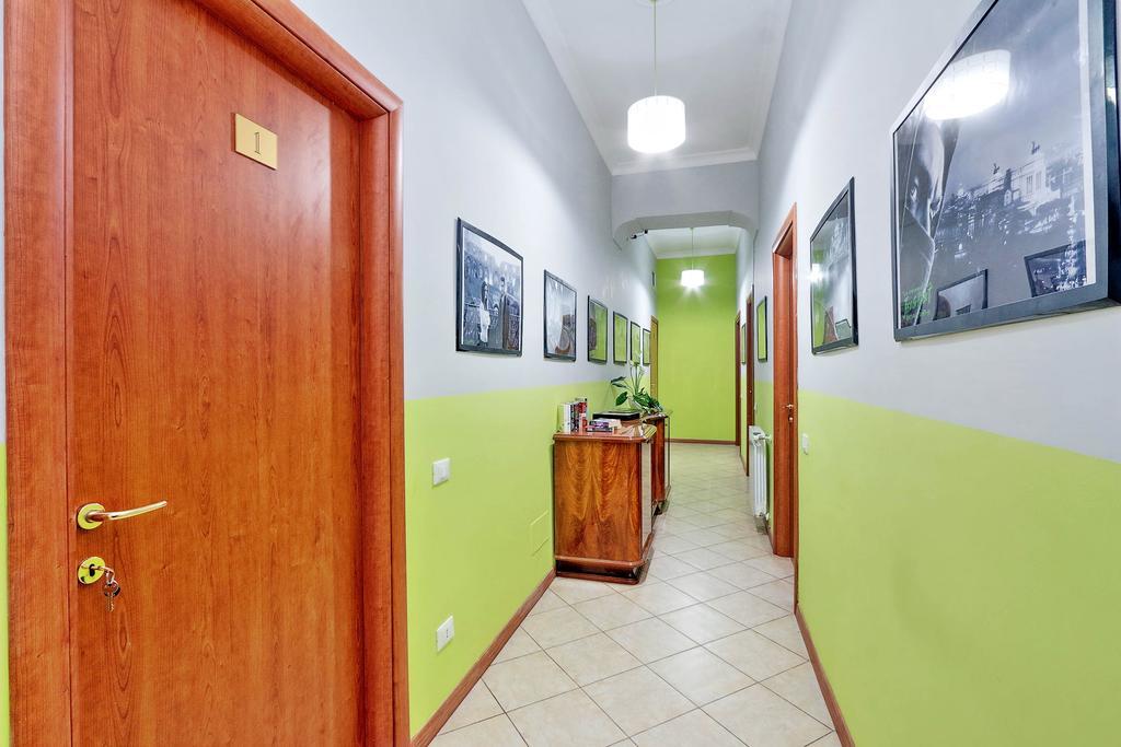 Lucky Home Rooms Рим Екстериор снимка