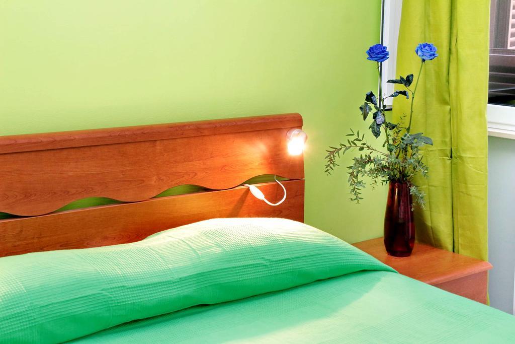 Lucky Home Rooms Рим Екстериор снимка